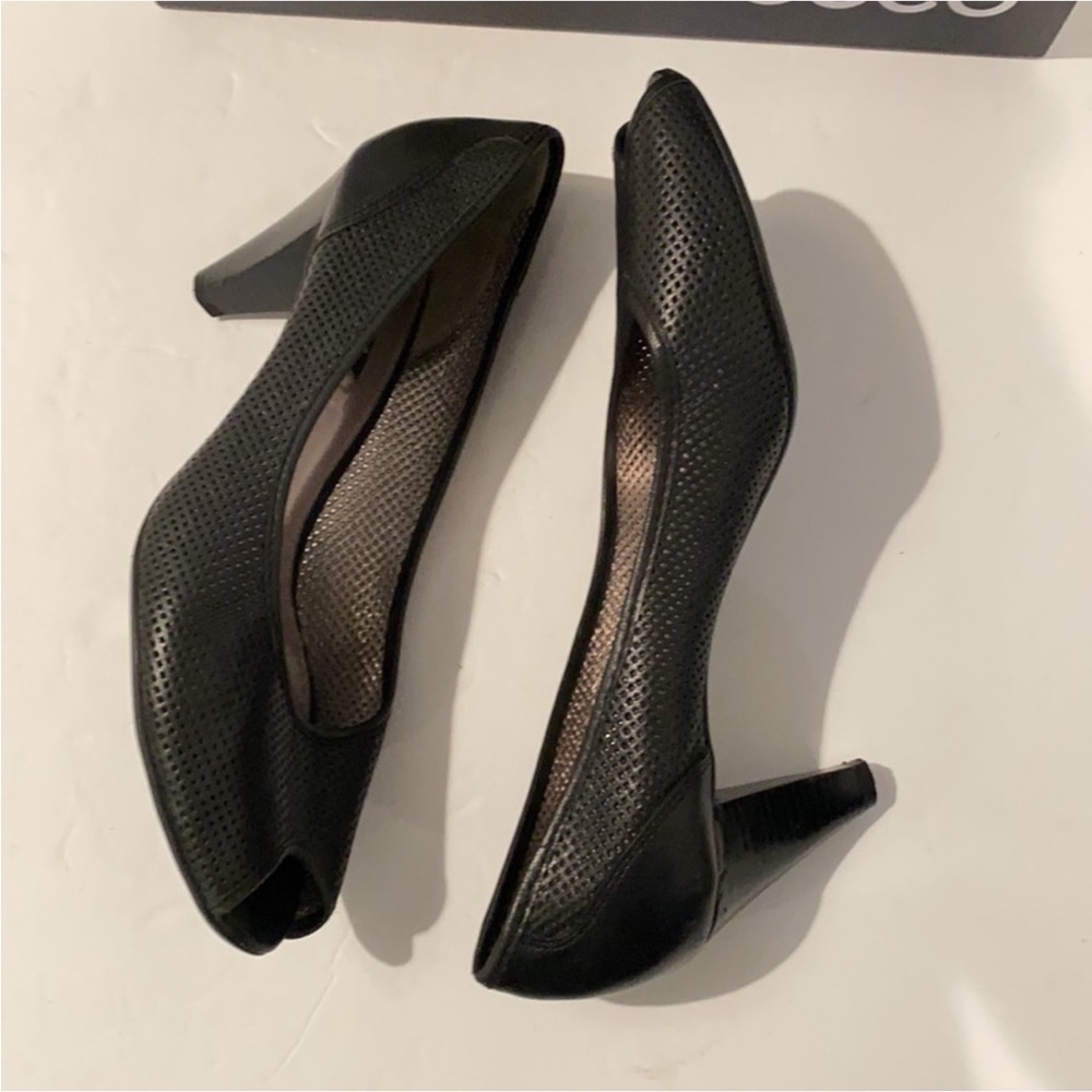 Authentic Ecco Designer Black Leather Open Toe He… - image 6